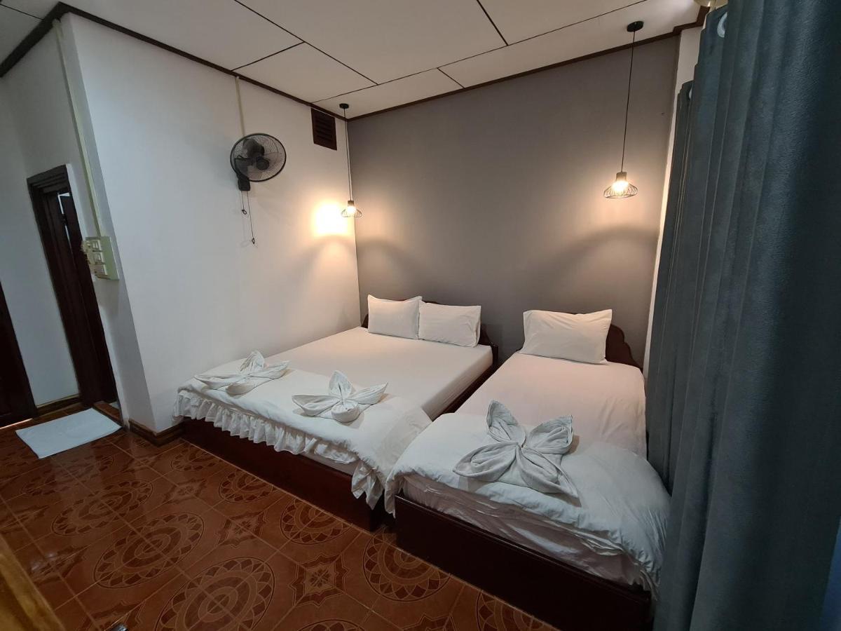 Saphaothong Guesthouse Vang Vieng Exterior foto