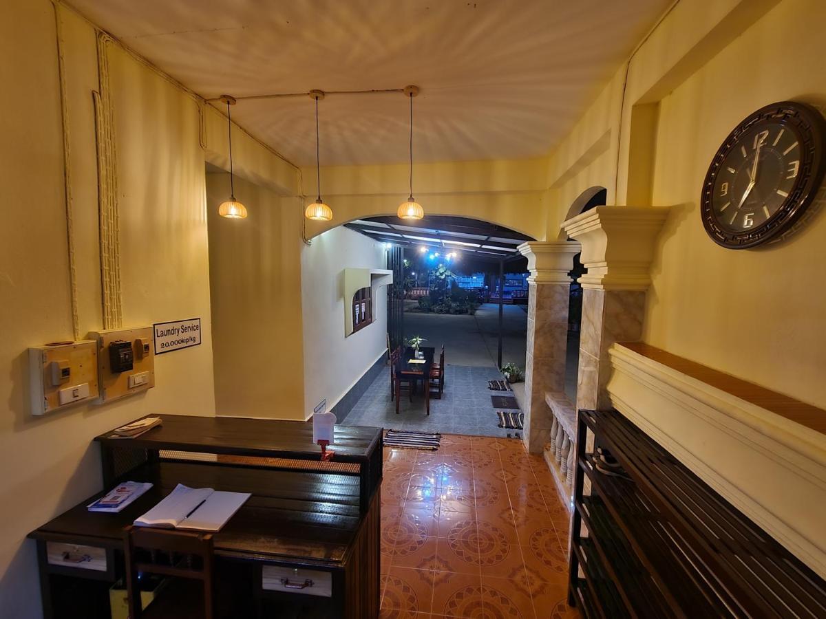 Saphaothong Guesthouse Vang Vieng Exterior foto