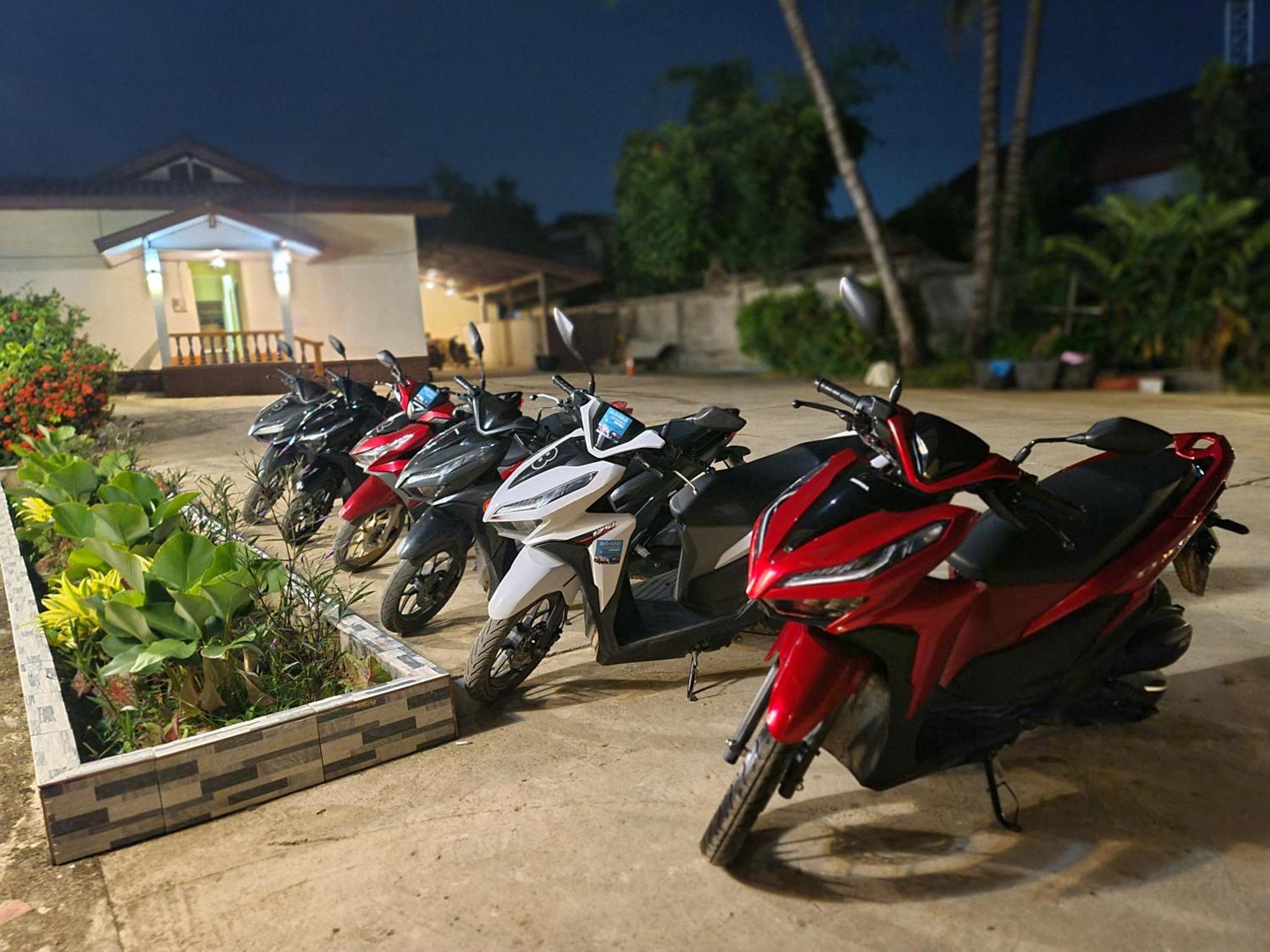 Saphaothong Guesthouse Vang Vieng Exterior foto